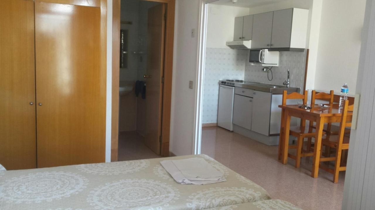 Apartaments Mar Blau Calella Dış mekan fotoğraf