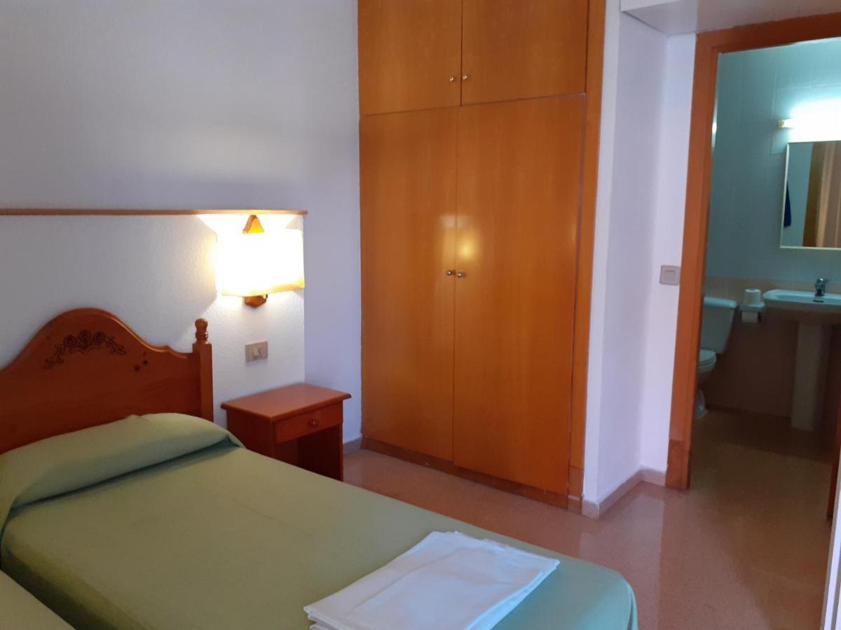 Apartaments Mar Blau Calella Dış mekan fotoğraf